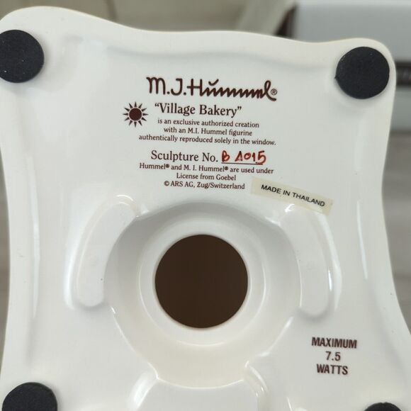 MJ HUMMEL GOEBEL Christmas Hawthorne VILLAGE Bakery W/ Light & COA - Picture 6 of 8